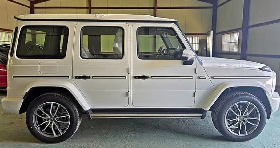 Mercedes-Benz G-Class 