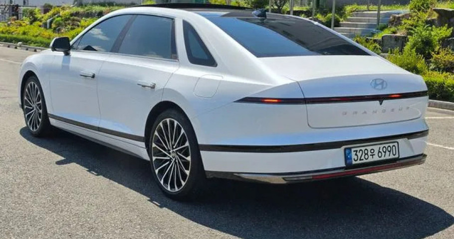 Hyundai Grandeur 