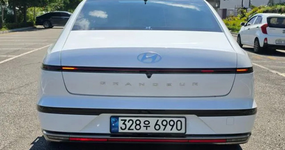 Hyundai Grandeur 