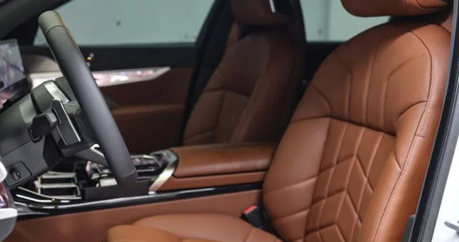 Bmw 7-Series 