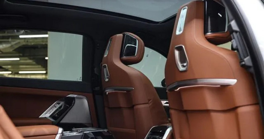 Bmw 7-Series 