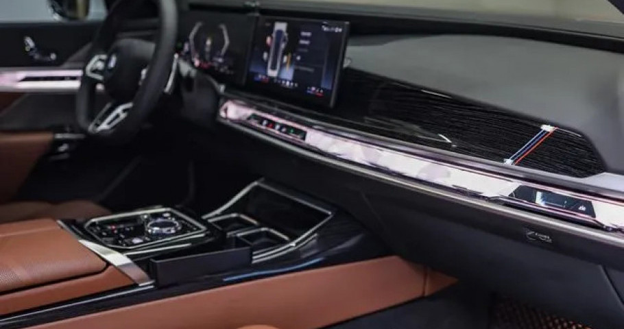 Bmw 7-Series 
