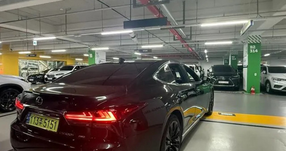 Lexus Ls 