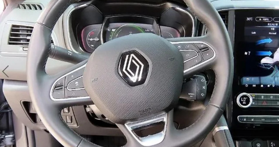 Renault Qm6 