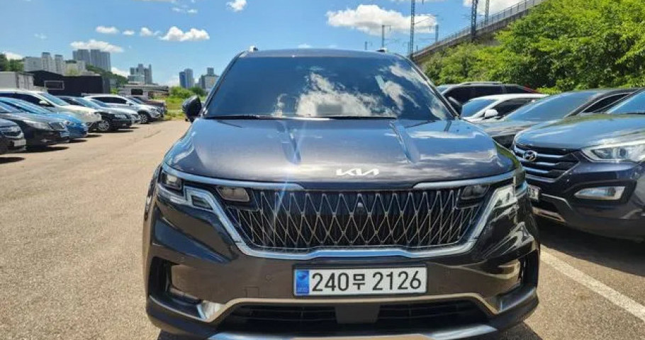 Kia Carnival 