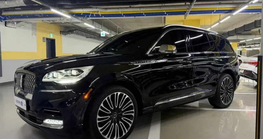 Lincoln Aviator 