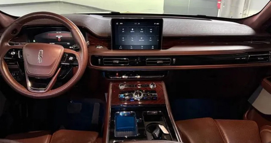Lincoln Aviator 