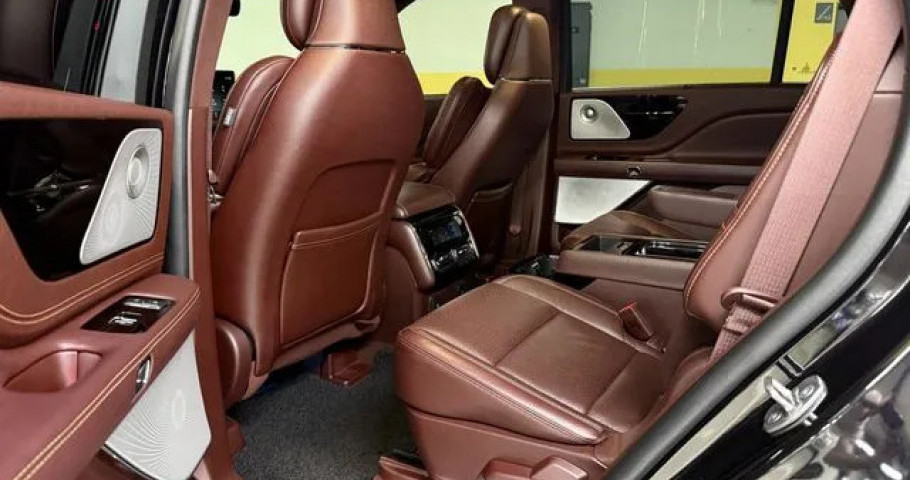 Lincoln Aviator 