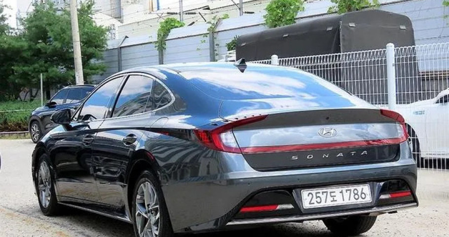 Hyundai Sonata 