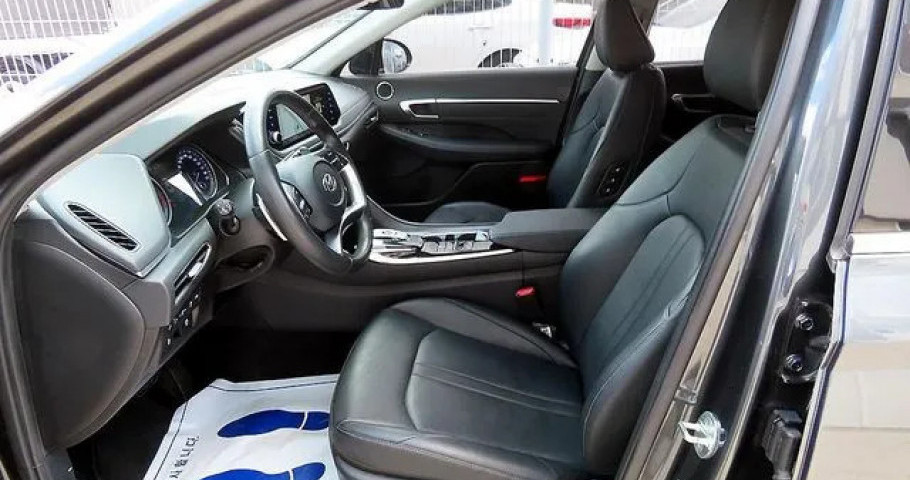 Hyundai Sonata 