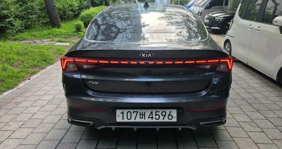 Kia K5 