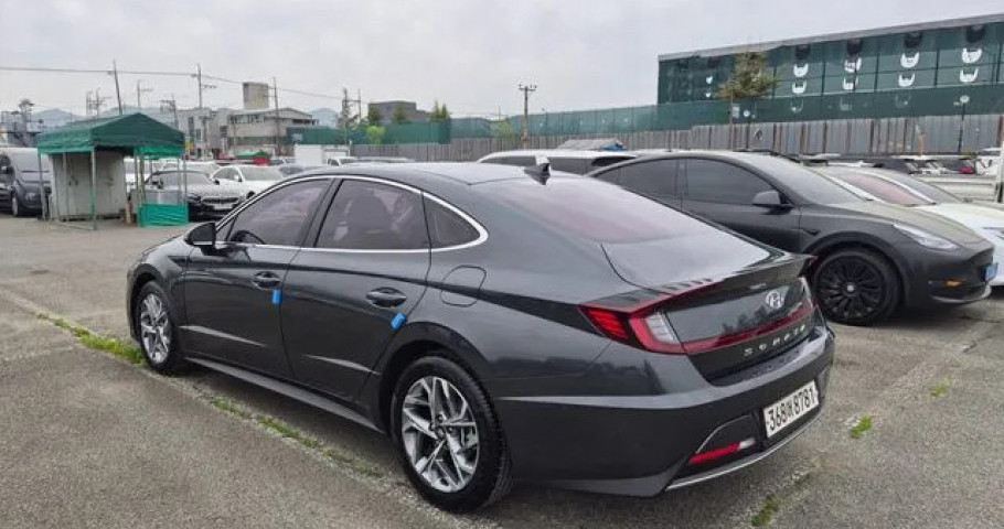 Hyundai Sonata 