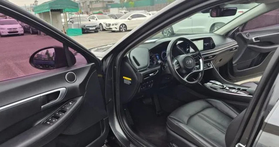 Hyundai Sonata 