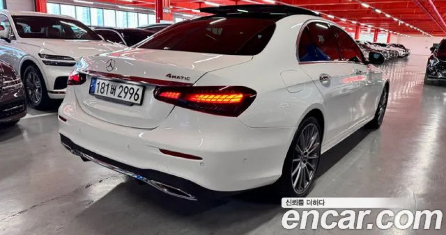 Mercedes-Benz E-Class 