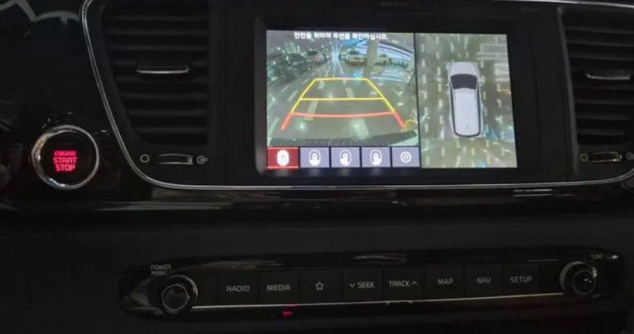 Kia Carnival 