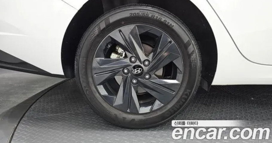 Hyundai Avante (Elantra) 