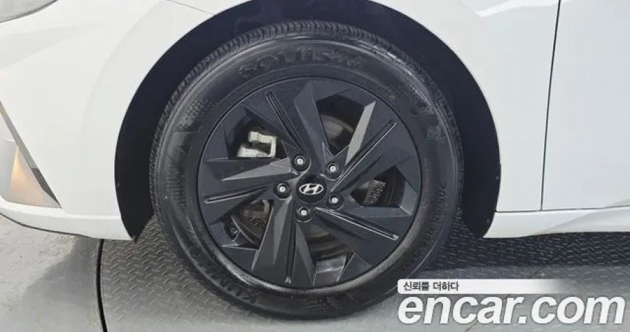 Hyundai Avante (Elantra) 