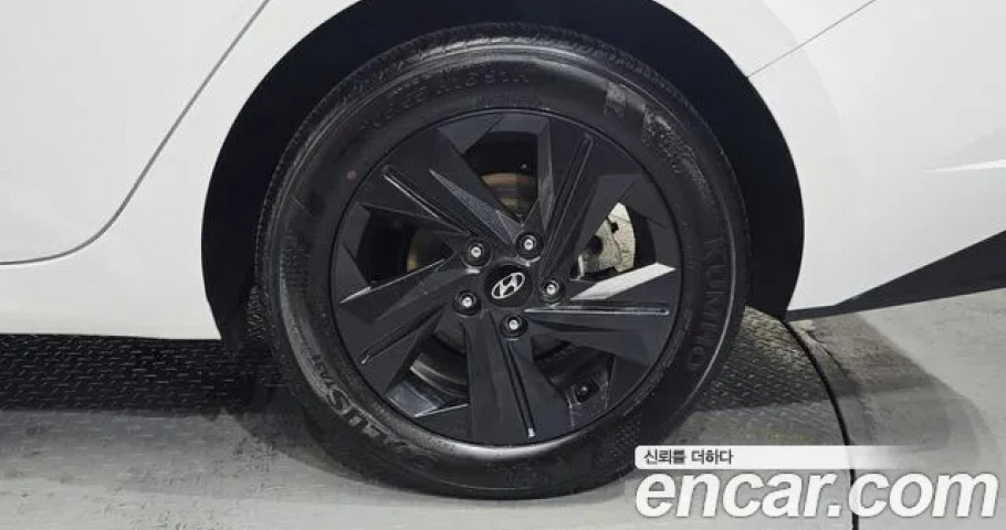 Hyundai Avante (Elantra) 