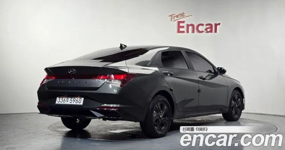 Hyundai Avante (Elantra) 
