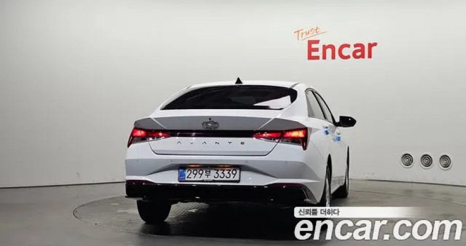 Hyundai Avante (Elantra) 