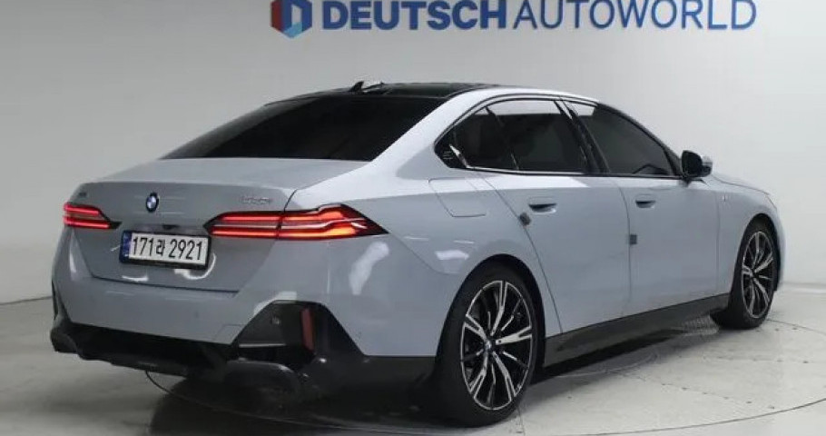 Bmw 5-Series 