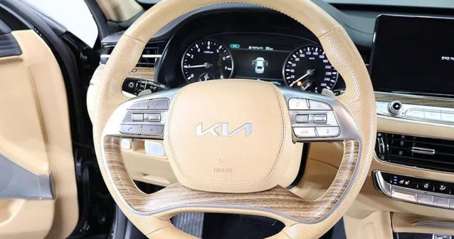 Kia K9 