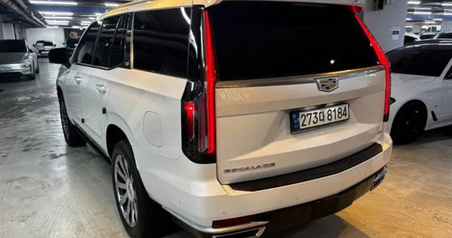 Cadillac Escalade 