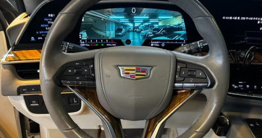 Cadillac Escalade 