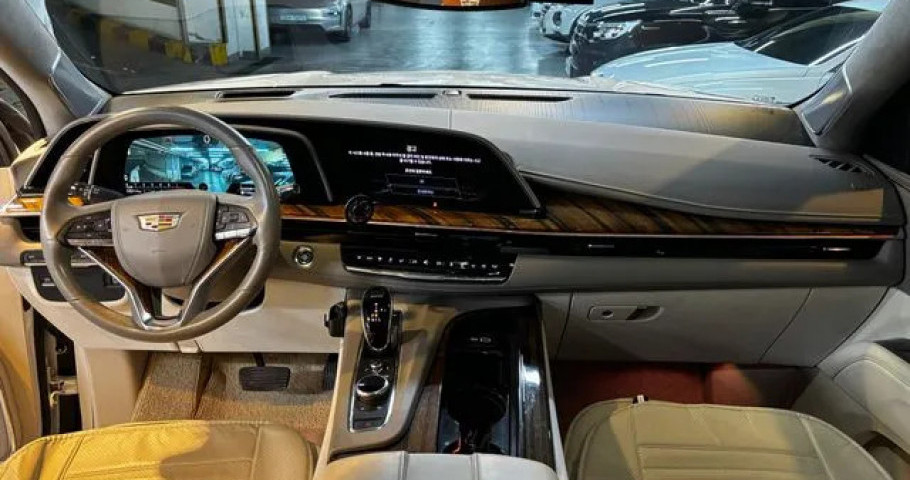 Cadillac Escalade 