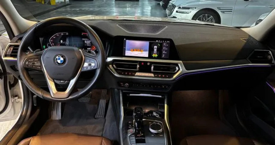 Bmw 3-Series 