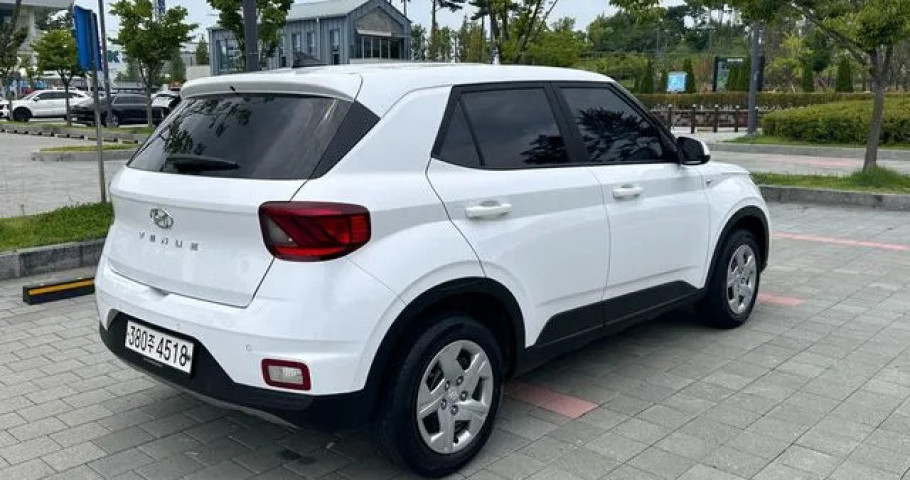 Hyundai Venue 