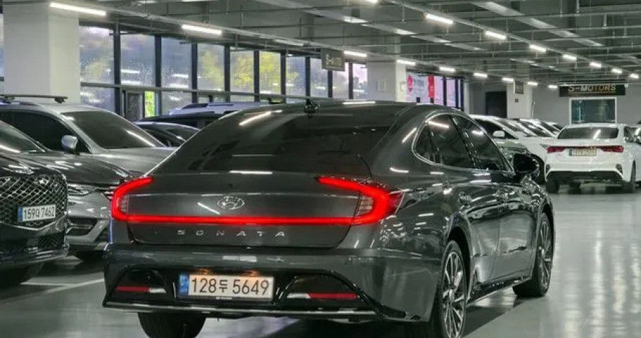 Hyundai Sonata 