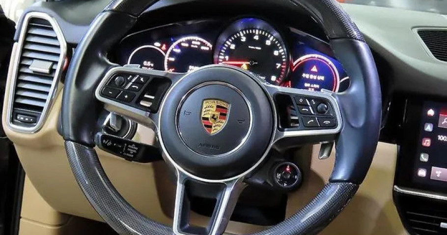 Porsche Cayenne 
