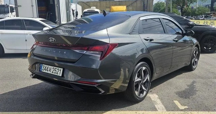 Hyundai Avante (Elantra) 
