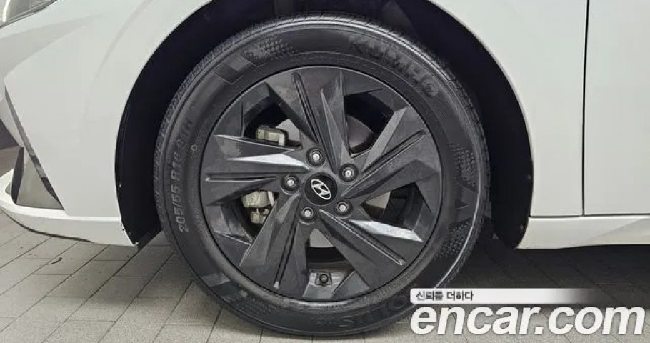 Hyundai Avante (Elantra) 