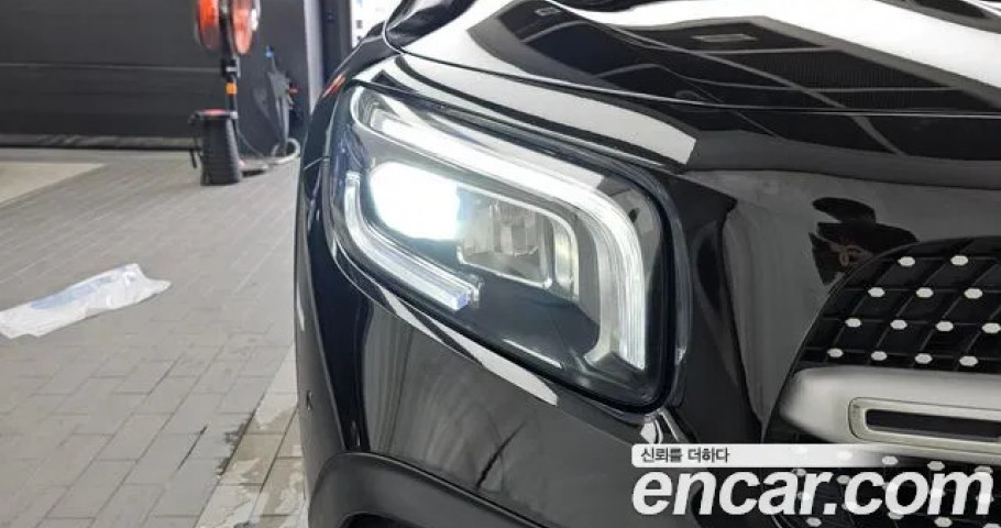 Mercedes-Benz Glb-Class 