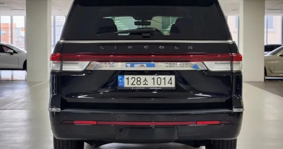 Lincoln Navigator 