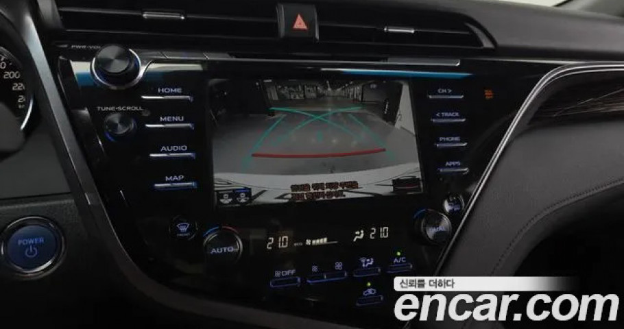Toyota Camry 