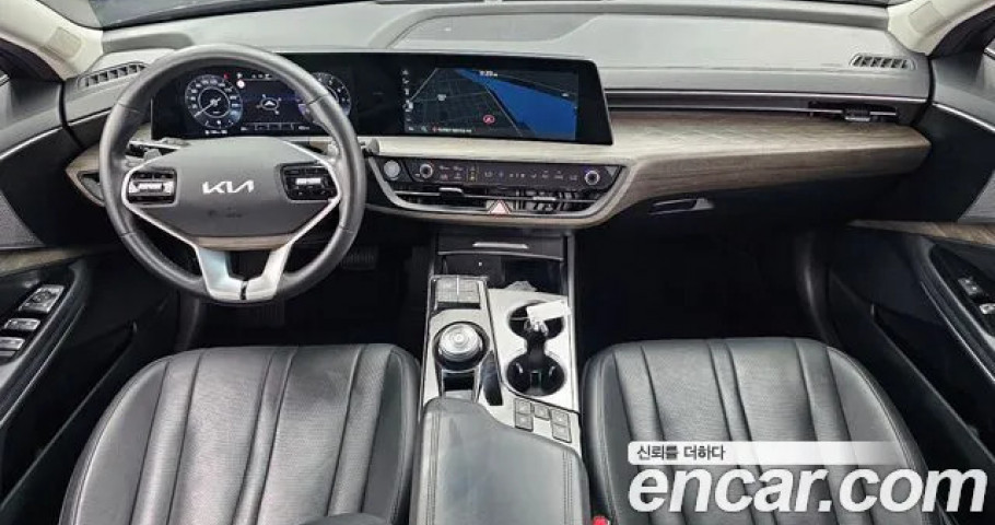 Kia K8 