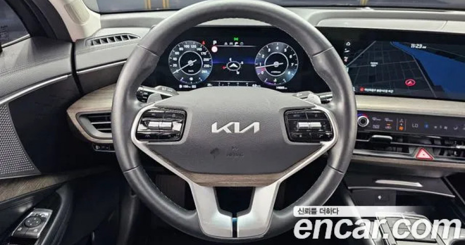 Kia K8 