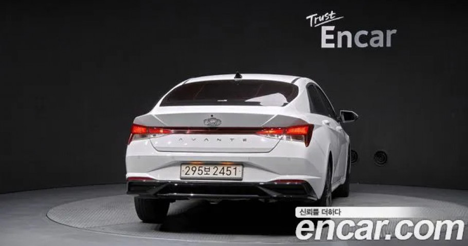 Hyundai Avante (Elantra) 