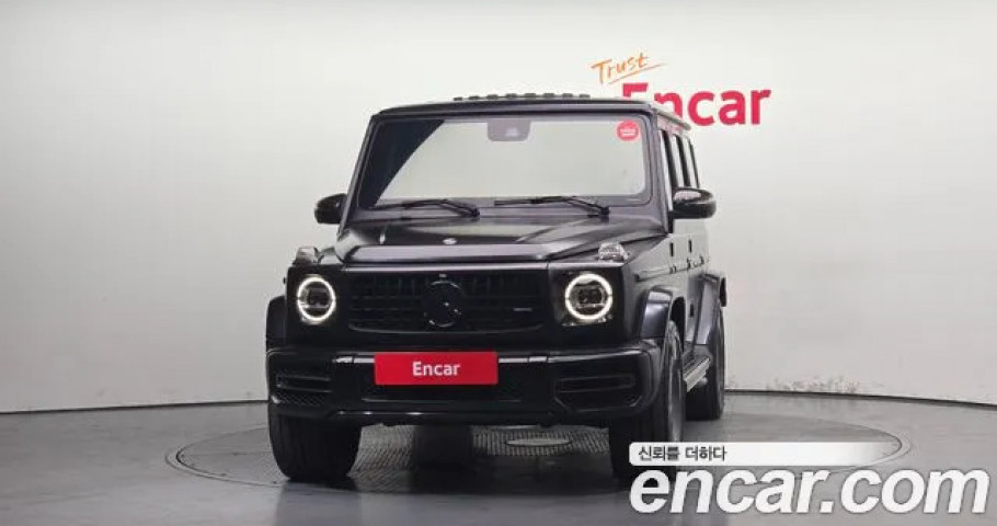 Mercedes-Benz G-Class 