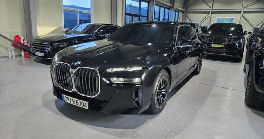 Bmw 7-Series 