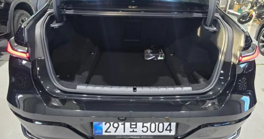 Bmw 7-Series 