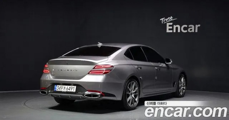 Genesis G70 