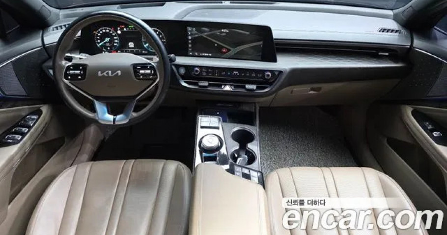 Kia K8 