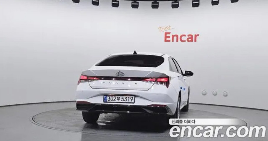 Hyundai Avante (Elantra) 