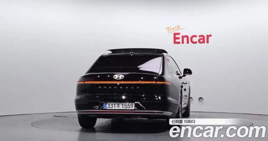 Hyundai Grandeur 