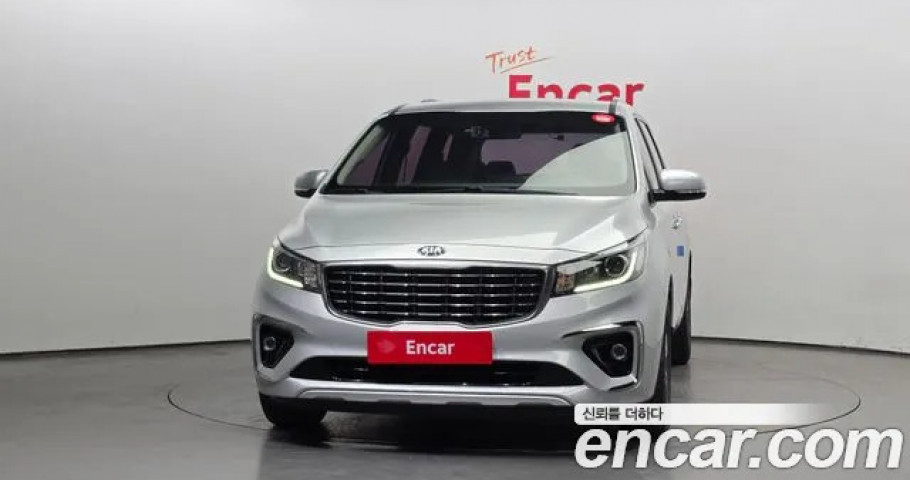 Kia Carnival 