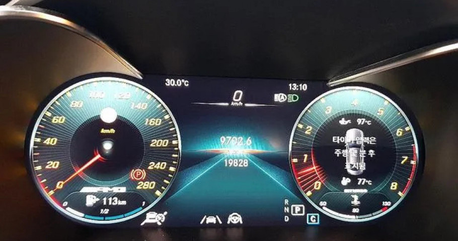 Mercedes-Benz C-Class 
